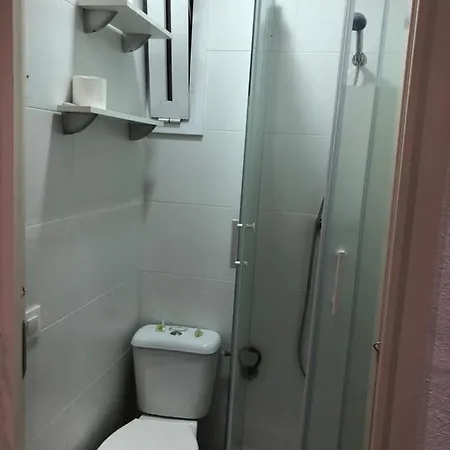 巴塞罗那迪普塔西奥酒店 2*