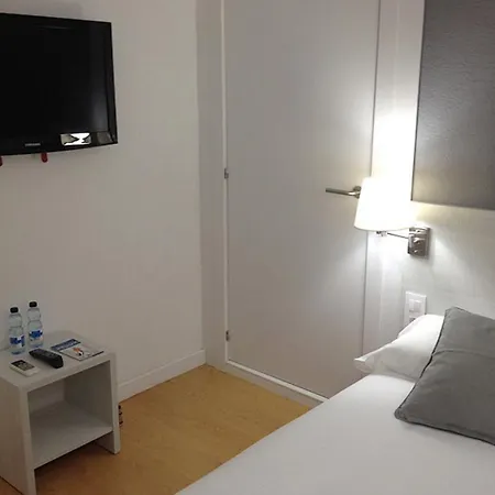 Hostalin Diputacion Pensionat 2*