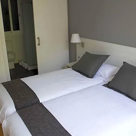Guest house Hostalin Diputacion 2*